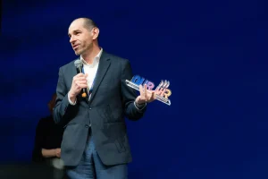 Ljudi prave razliku: ProCredit Bank osvojila O.U.R. HR nagradu za najbolji HR tim u Srbiji